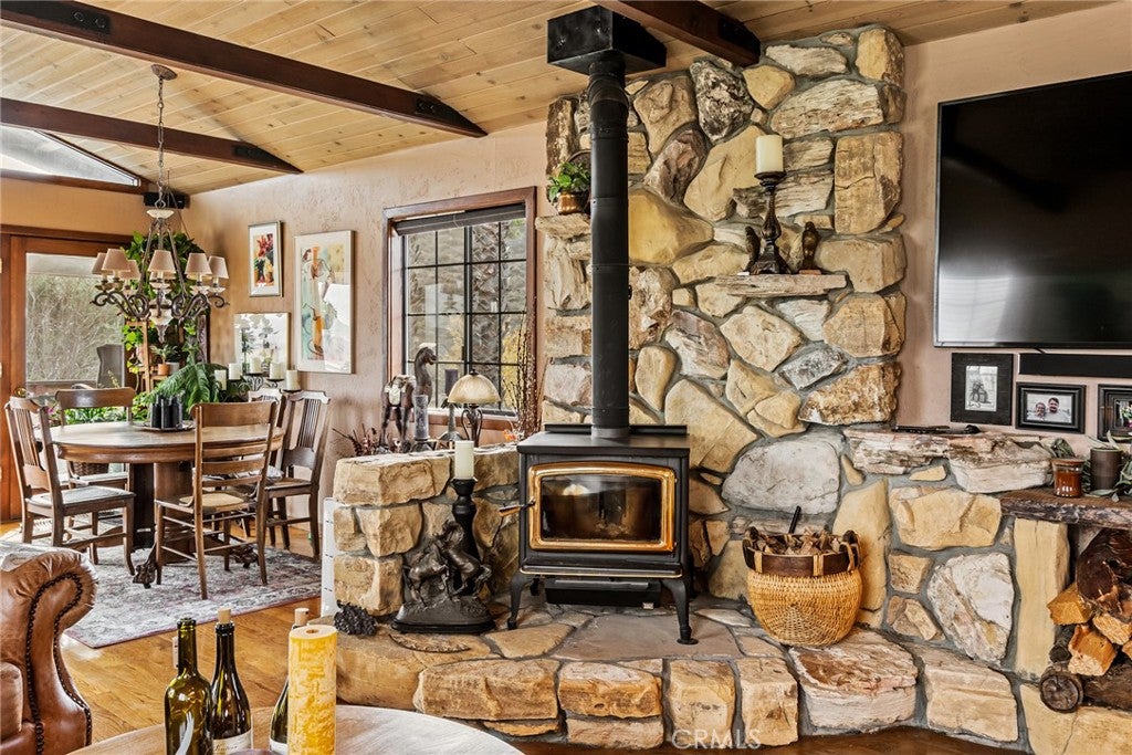 2135 Live Oak Rd, Paso Robles, CA, 93446, USA, 5 Bedrooms Bedrooms, ,6 BathroomsBathrooms,Residential,Active,2135 Live Oak Rd,NS23231100