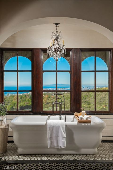 Tiny photo for 1 Clear Water, Newport Coast, CA 92657 (MLS # NP26008999)