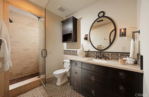 Tiny photo for 1 Clear Water, Newport Coast, CA 92657 (MLS # NP26008999)