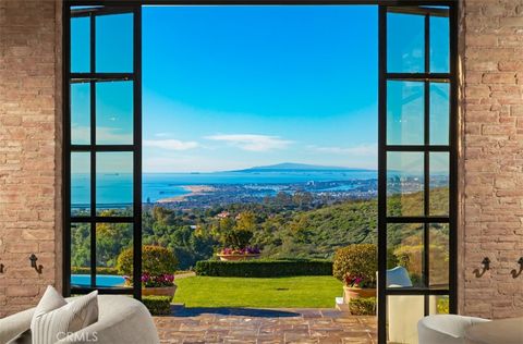 Tiny photo for 1 Clear Water, Newport Coast, CA 92657 (MLS # NP26008999)