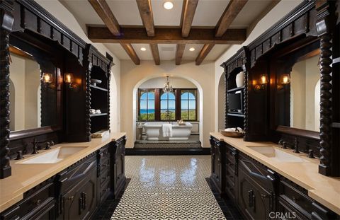 Tiny photo for 1 Clear Water, Newport Coast, CA 92657 (MLS # NP26008999)