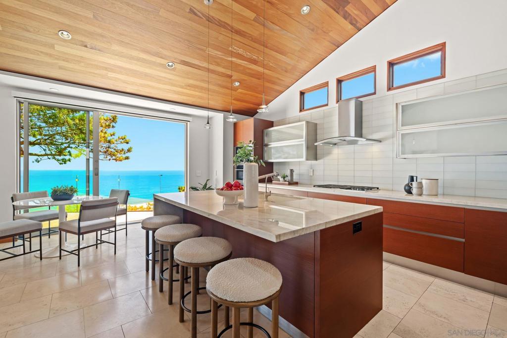 Del Mar - Residential