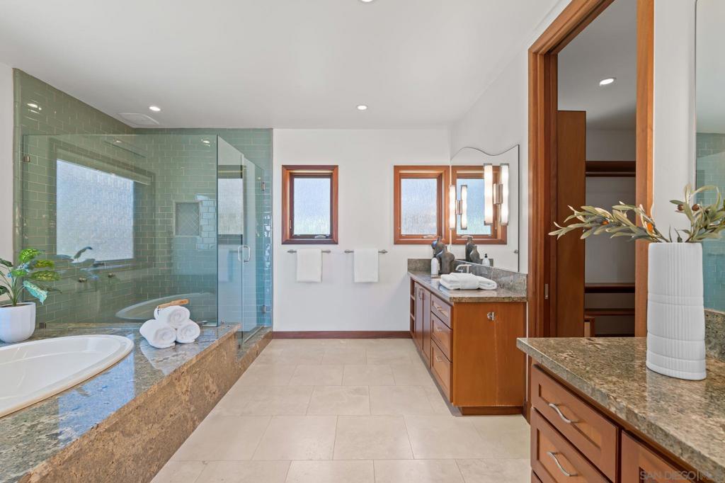 Del Mar - Residential