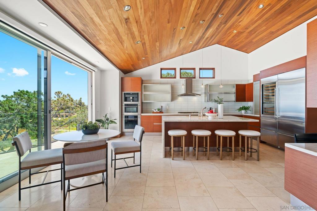 Del Mar - Residential