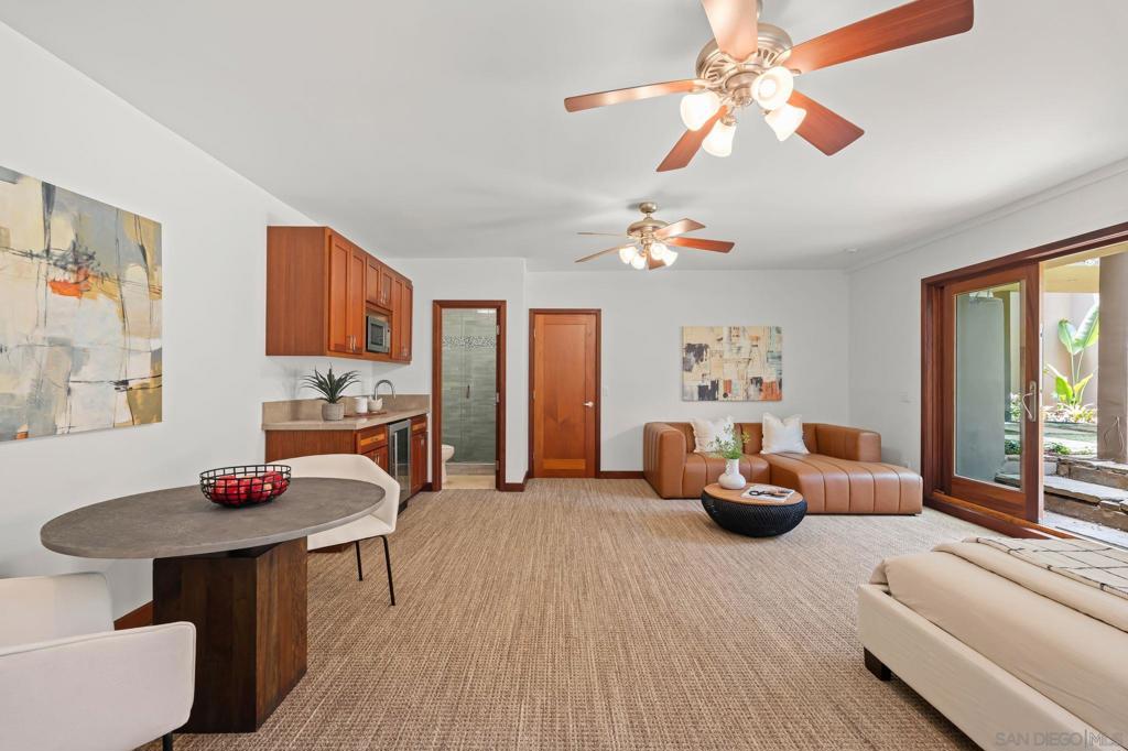 Del Mar - Residential