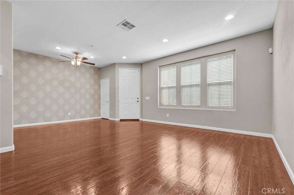 40274 Rosewell Court