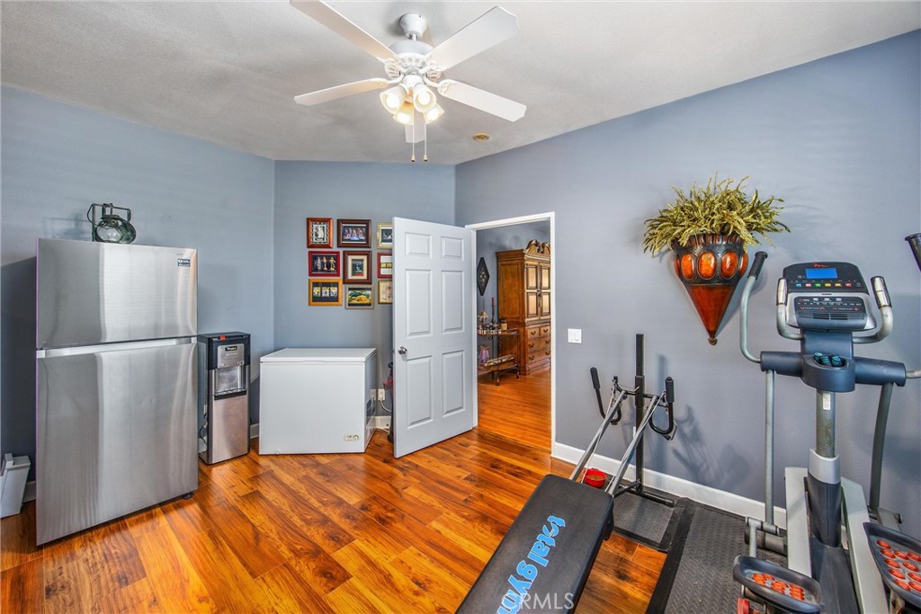 Twin Pines - Residential