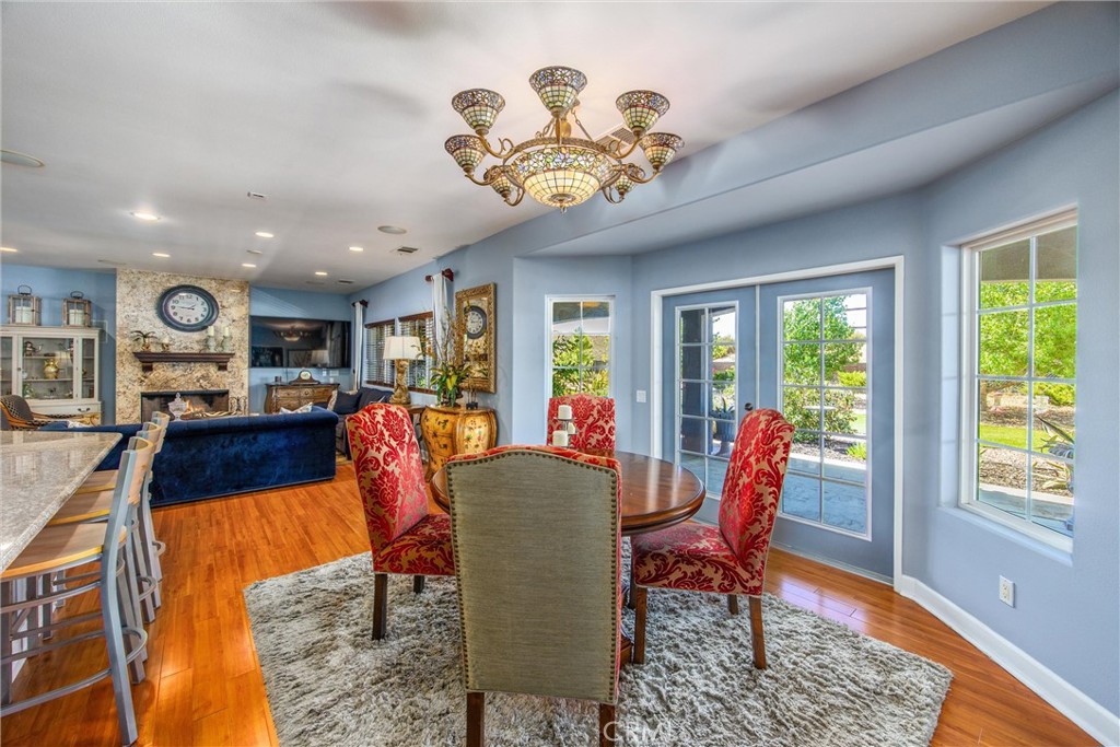 Twin Pines - Residential