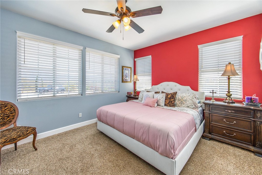 Twin Pines - Residential