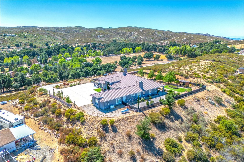 47298 Twin Pines Road