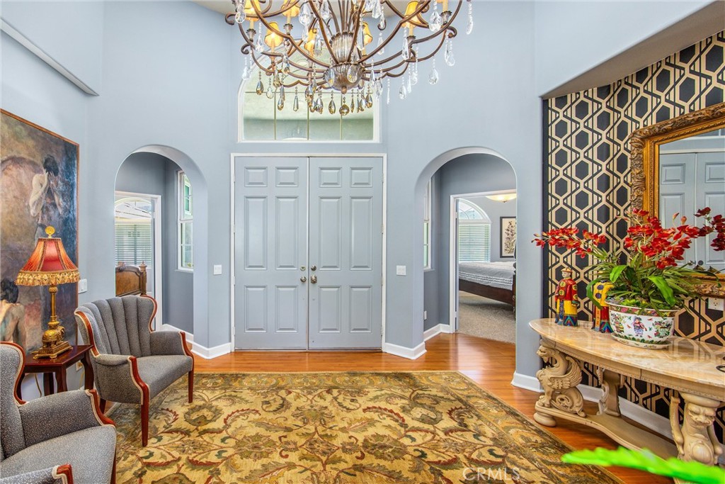 Twin Pines - Residential