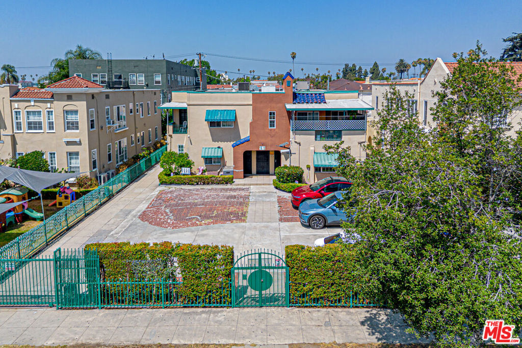 125 S New Hampshire Avenue