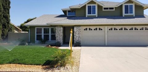 Photo of 444 Fallen Leaf Ave, Camarillo, CA 93012 (MLS # SR25236322) Photo of 444 Fallen Leaf Ave, Camarillo, CA 93012 (MLS # SR25236322)