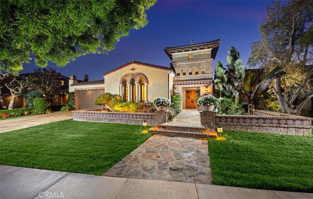 Photo of 56 Archipelago Dr, Newport Coast, CA 92657 (MLS # OC25237309)