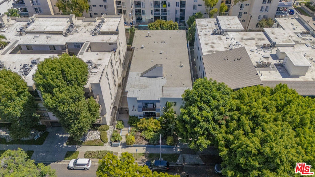 1424 Greenfield Avenue