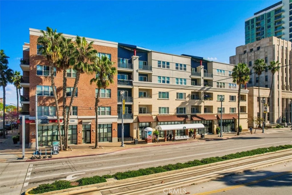 300 E 4th Street 103