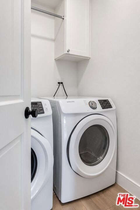 Tiny photo for 1167 Roxbury Drive #105, Los Angeles, CA 90035 (MLS # 26985531)
