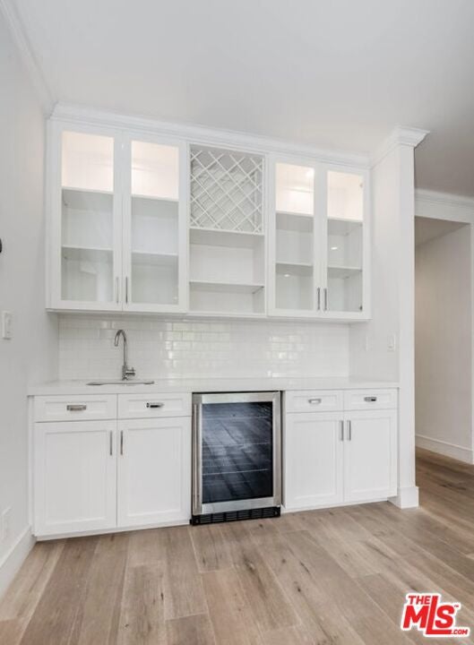 1167 Roxbury Drive 105