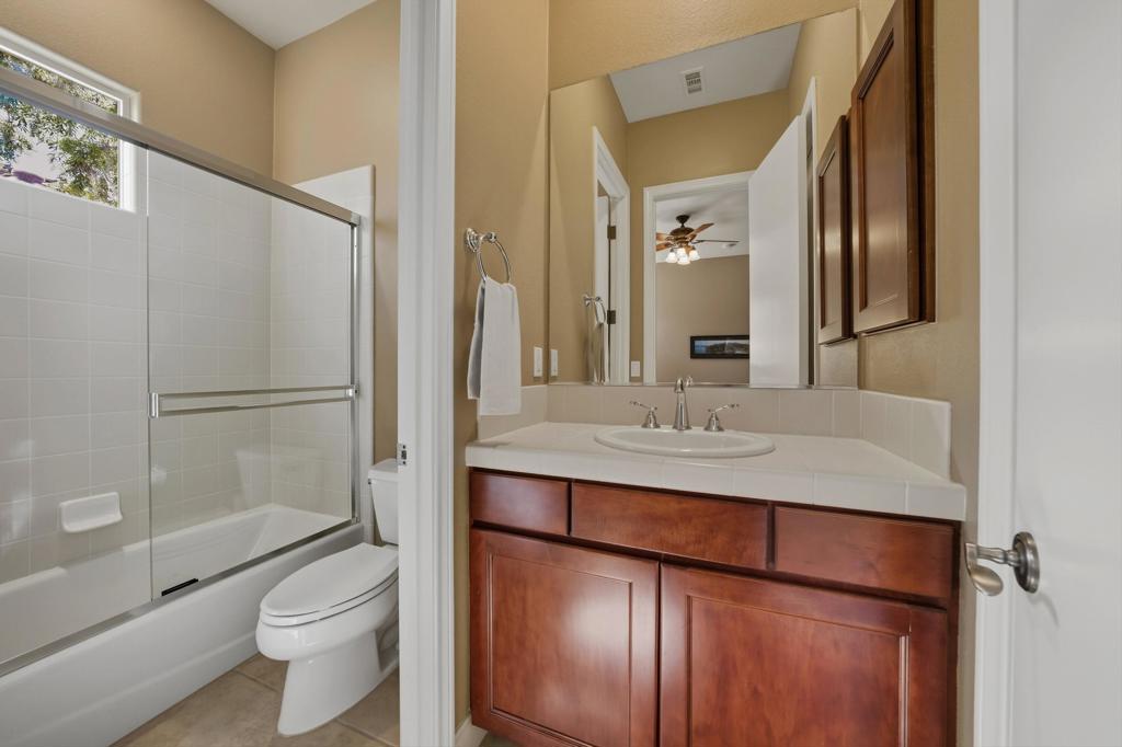 Mountain View CC - Residential
