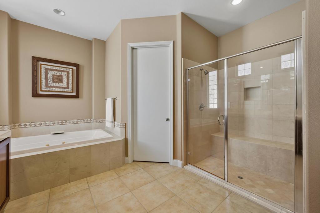 Mountain View CC - Residential