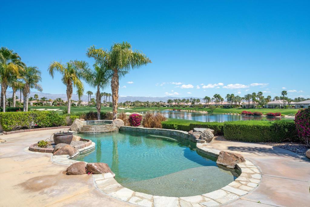 Mountain View CC - Residential