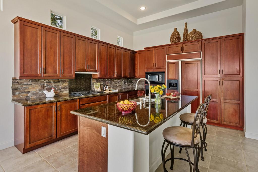 Mountain View CC - Residential