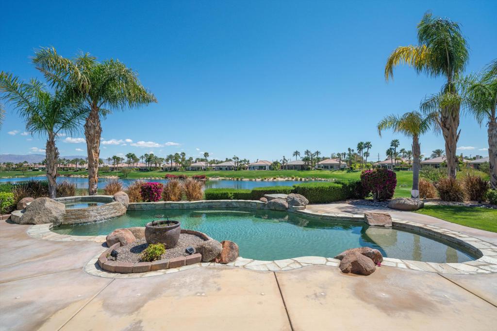 Mountain View CC - Residential