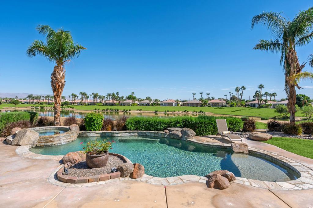 Mountain View CC - Residential