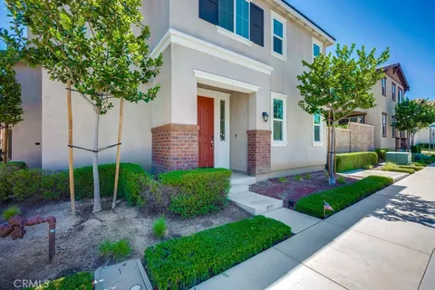 24229 Hazelnut Avenue, Murrieta, CA 92562 - MLS#: OC25130856