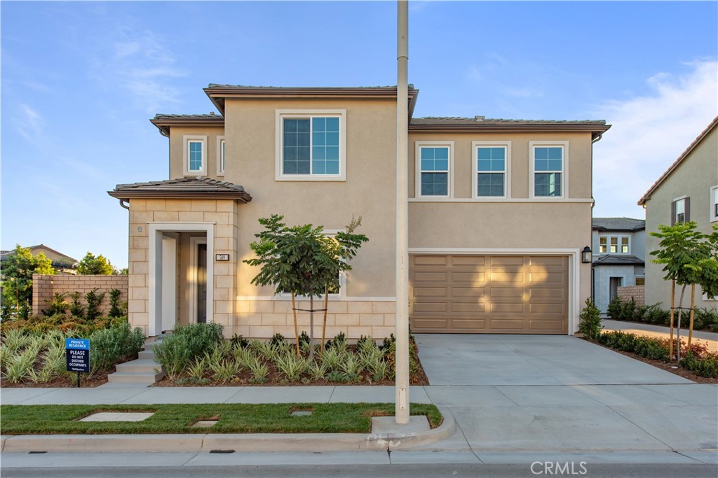 589 McFadden Street