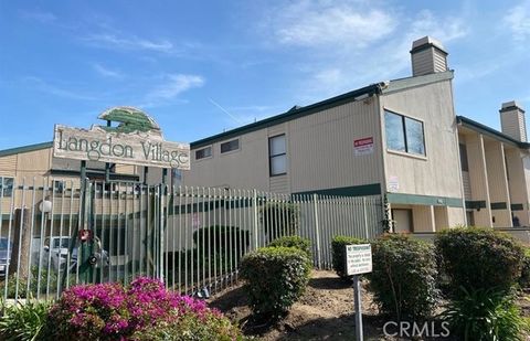 8430 Langdon 3 North Hills CA 91343