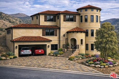 Photo of 0 Giant Fir Place, Canyon Lake, CA 92587 (MLS # 26772091)