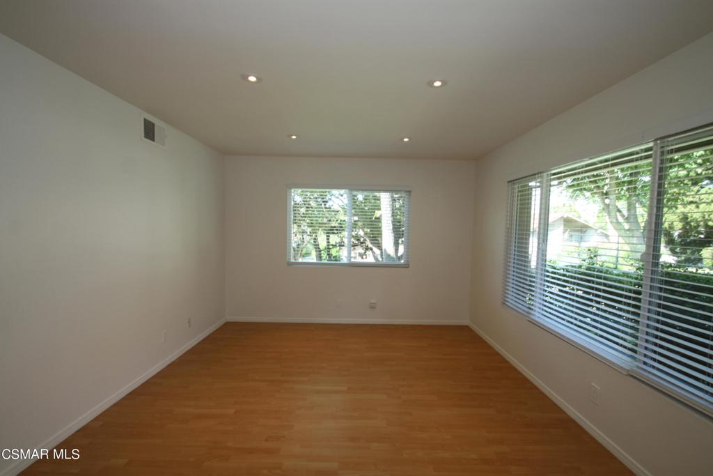 Wildwood Condos-333 - 1003202 - Residential Lease