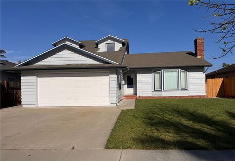 Photo of 23452 Kathryn Avenue, Torrance, CA 90505 (MLS # SB26072264)