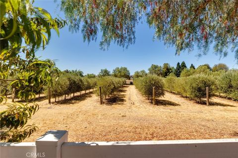 Tiny photo for 5055 Rancho La Loma Linda Drive, Paso Robles, CA 93446 (MLS # SC24172463)