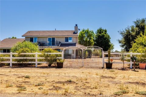 Tiny photo for 5055 Rancho La Loma Linda Drive, Paso Robles, CA 93446 (MLS # SC24172463)
