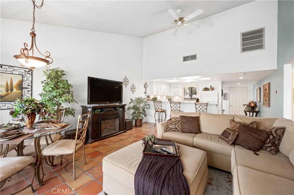 Palm Desert Resort CC (32418) - Residential