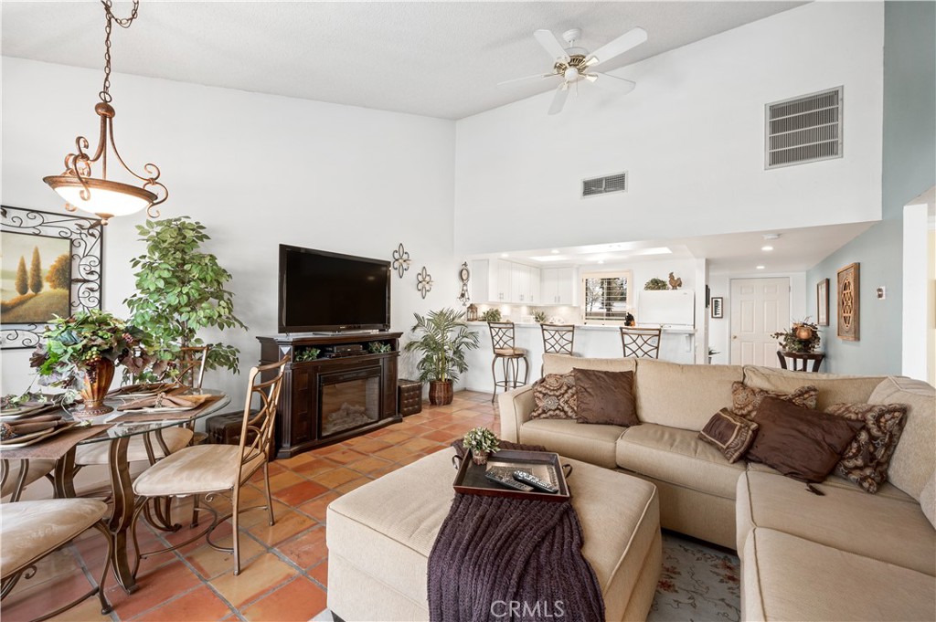 Palm Desert Resort CC (32418) - Residential