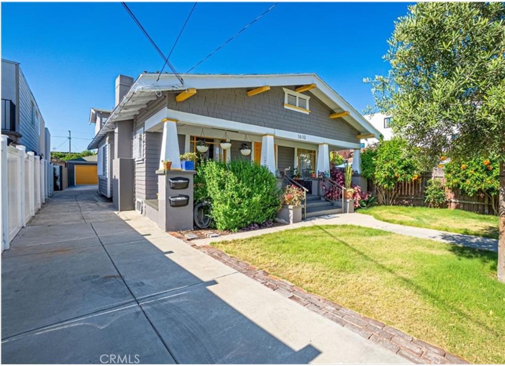 1610 N 36th N