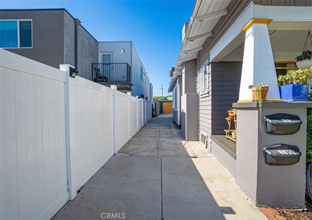 1610 N 36th N