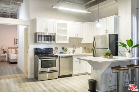 Tiny photo for 312 W 5th Street #606, Los Angeles, CA 90013 (MLS # 26102936)