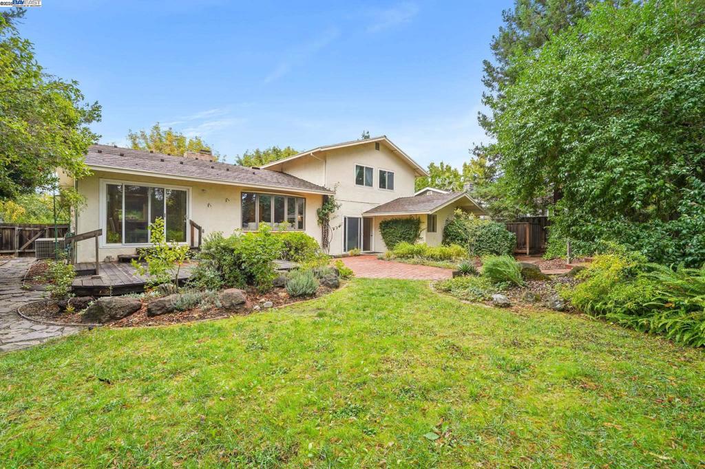 NORTH GATE - Residential