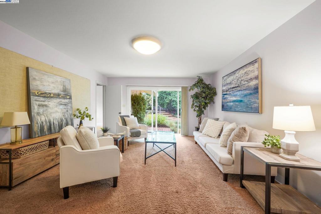 NORTH GATE - Residential
