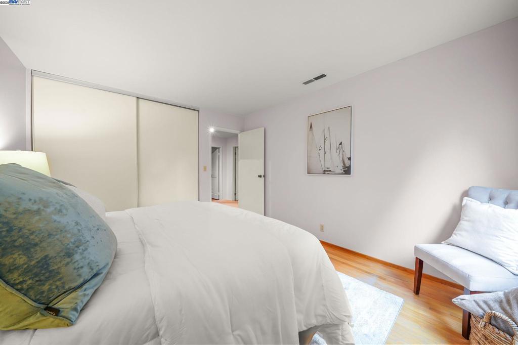 NORTH GATE - Residential