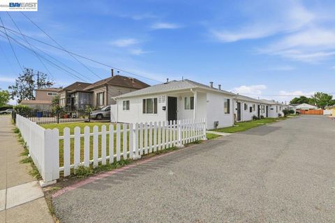 Photo of 1617 Pacific Ave Ave, San Leandro, CA 94577 (MLS # 41129285)