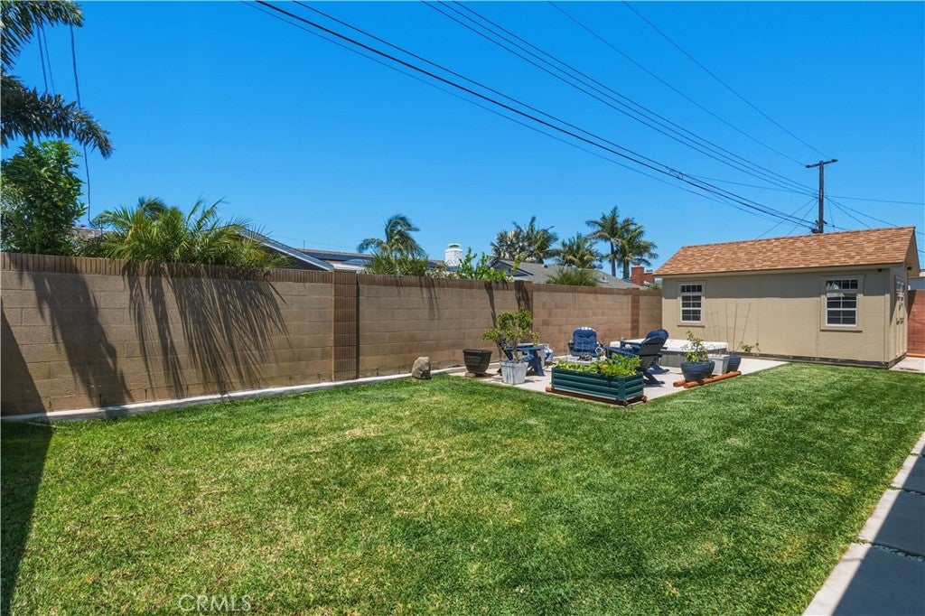 16301 Golden Gate Lane, Huntington Beach CA 92649 - Photo 19
