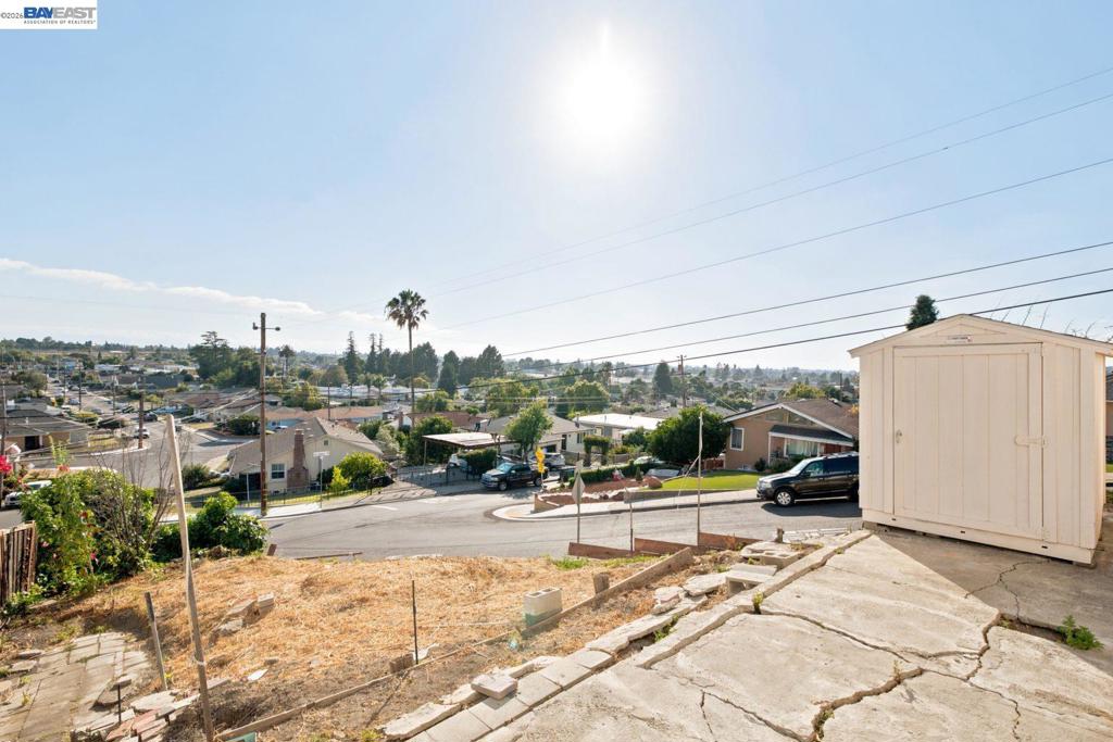 17005 Santa Fe St ST, Hayward CA 94541