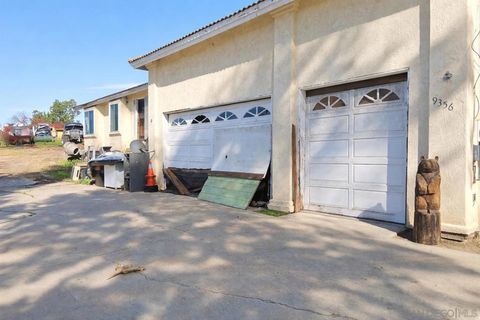 Photo of 9356 1/2 Lamar St St, Spring Valley, CA 91977 (MLS # 2601180SD)