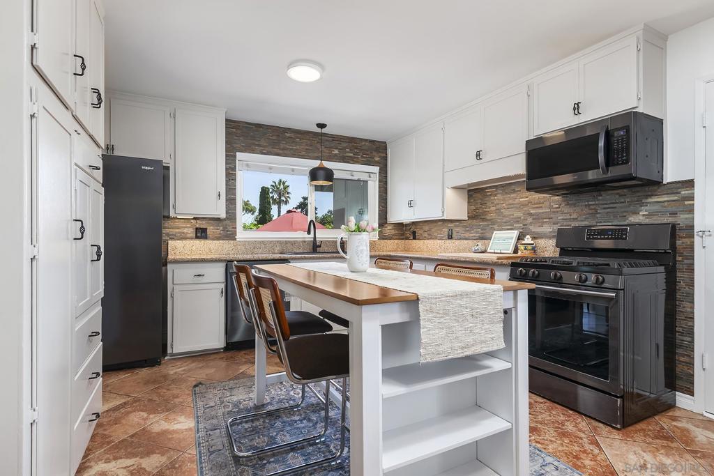 Clairemont - Residential