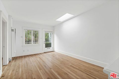 Photo of 1606 Andalusia Avenue, Venice, CA 90291 (MLS # 26673225)